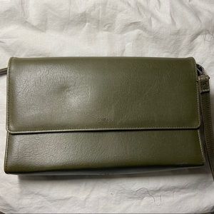 matt and nat crossbody